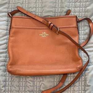 Coach Brown Tan Soft Leather Messenger Crossbody Bag Purse Crossgrain